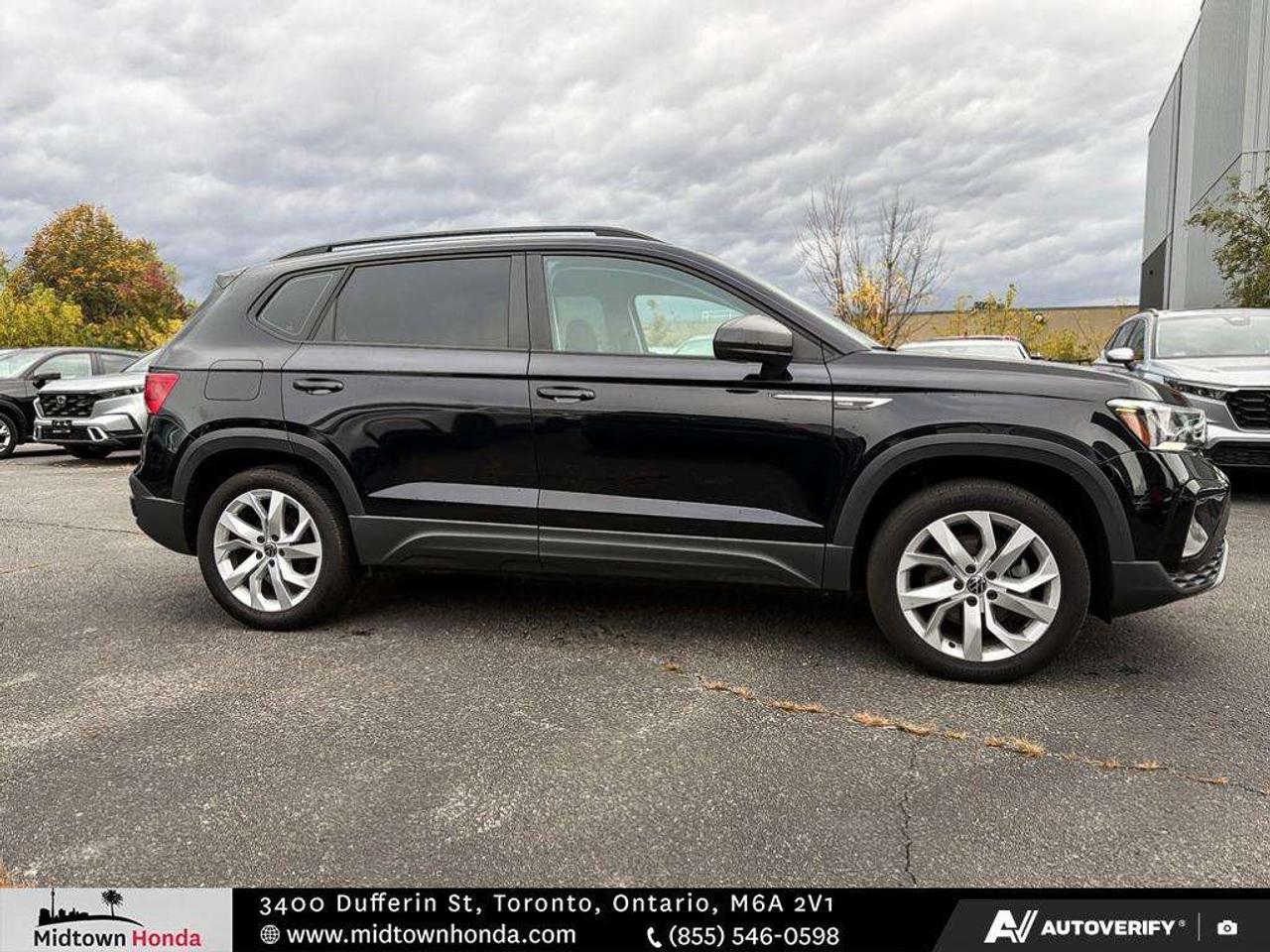 2023 Volkswagen Taos Trendline 1.5T 7sp at DSG w/ Tip 4M EOP Photo