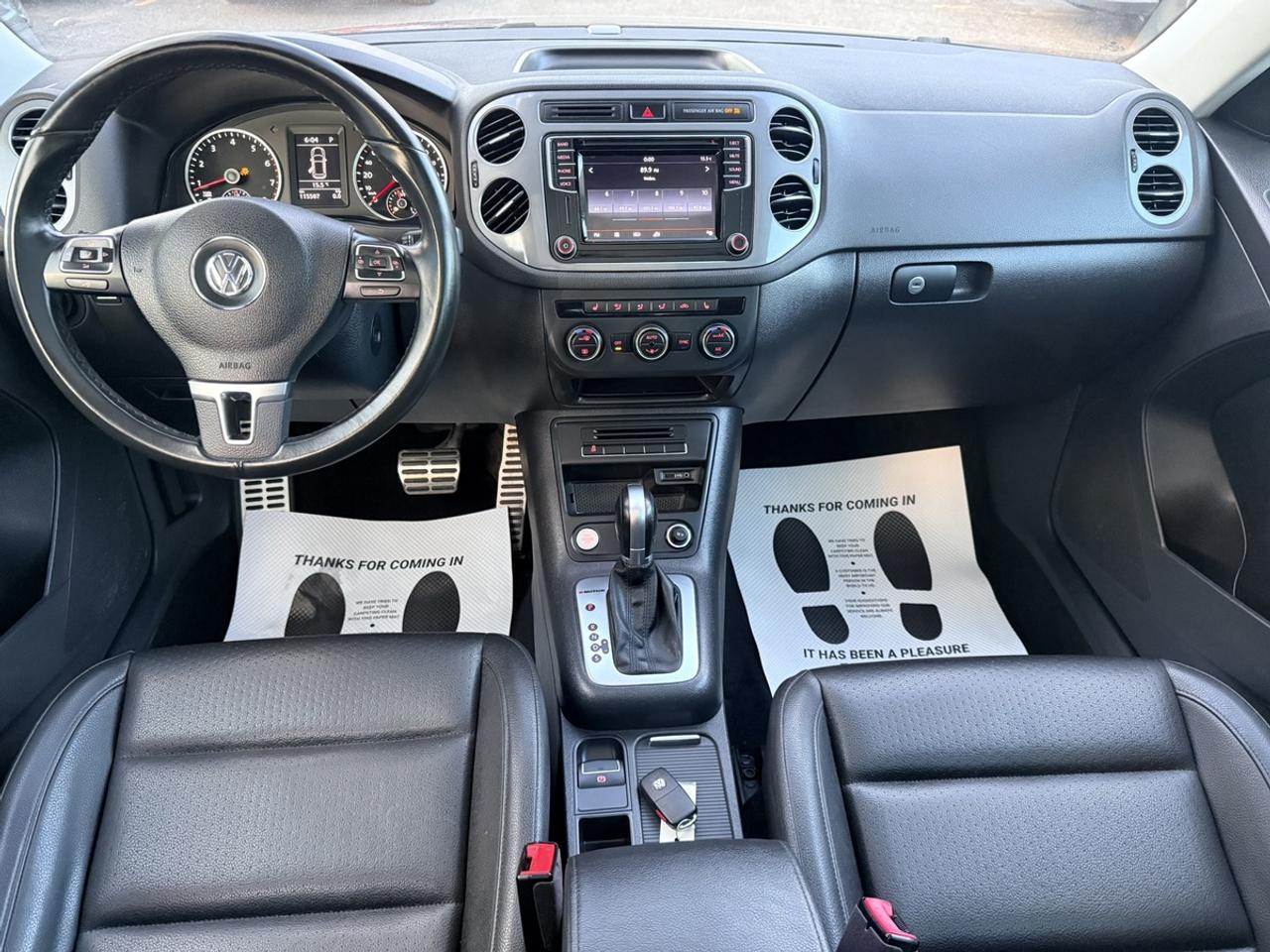 2017 Volkswagen Tiguan WOLFSBURG EDITION - 2.0 TSI 4MOTION AWD - PANO ROOF - ONE OWNER! Photo