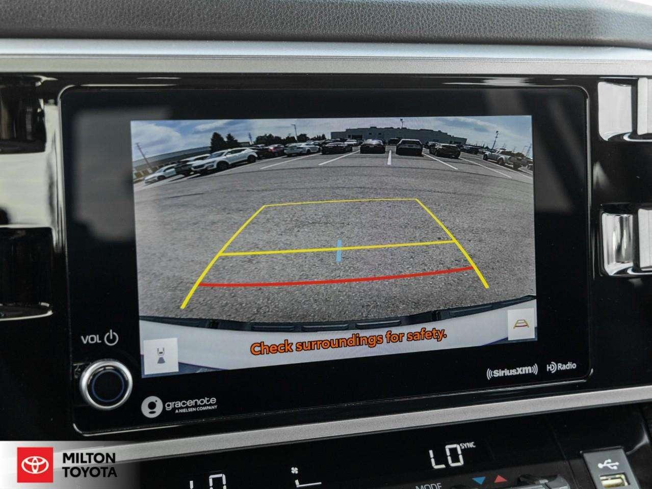 2024 Toyota Tundra SR5 DOUBLE CAB ONE OWNER CARPLAY HEATED STEERING ONE OWNER TWO NEW TIRES TCUV SR Photo