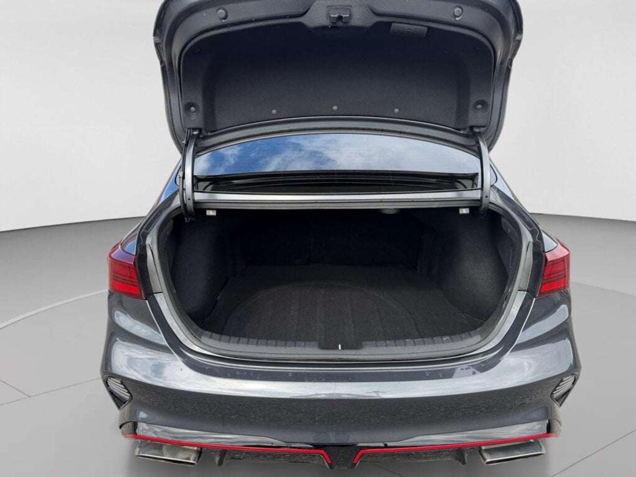 2024 Kia Forte GT Limited Photo