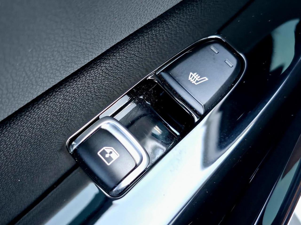 2022 Kia K5 GT TA DCT avec intérieur brun Photo