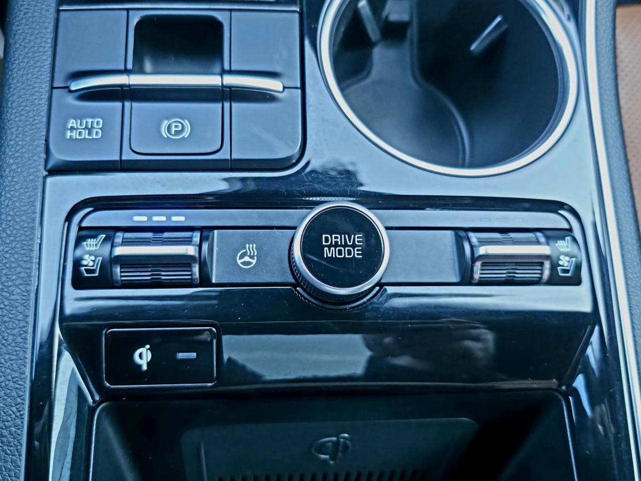 2022 Kia K5 GT TA DCT avec intérieur brun Photo