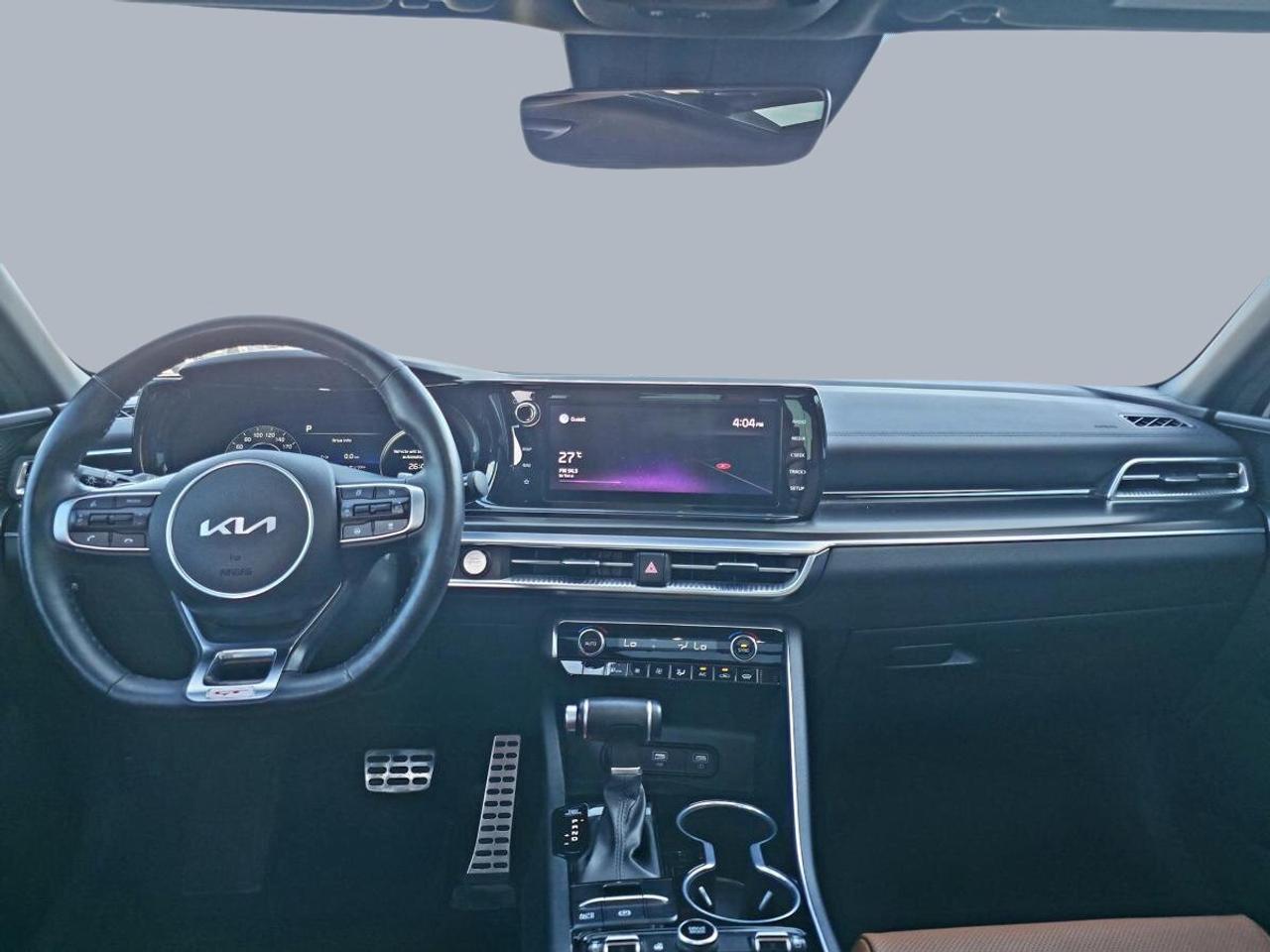 2022 Kia K5 GT TA DCT avec intérieur brun Photo