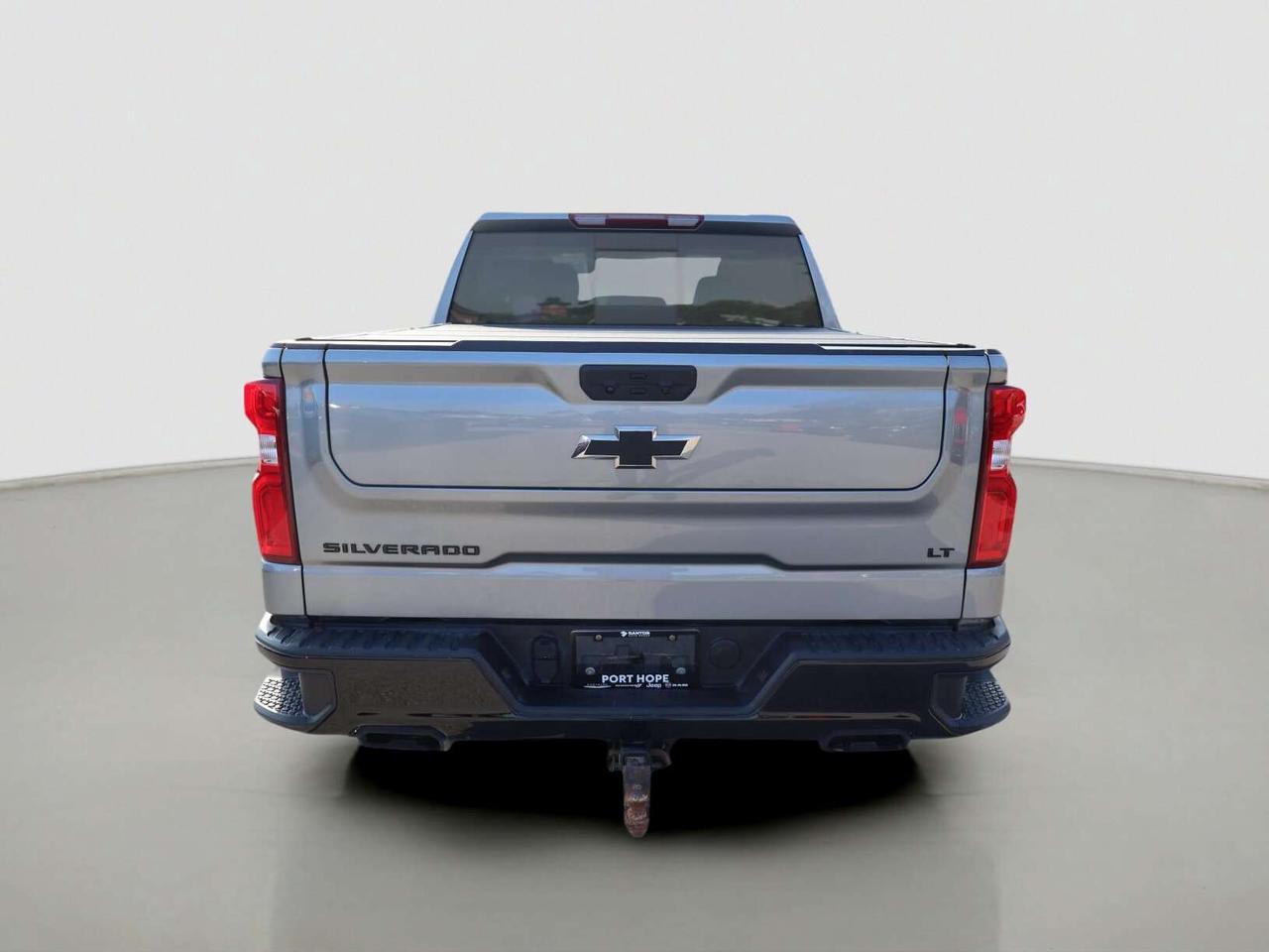 2025 Chevrolet Silverado 1500 Crew Cab Standard Photo3