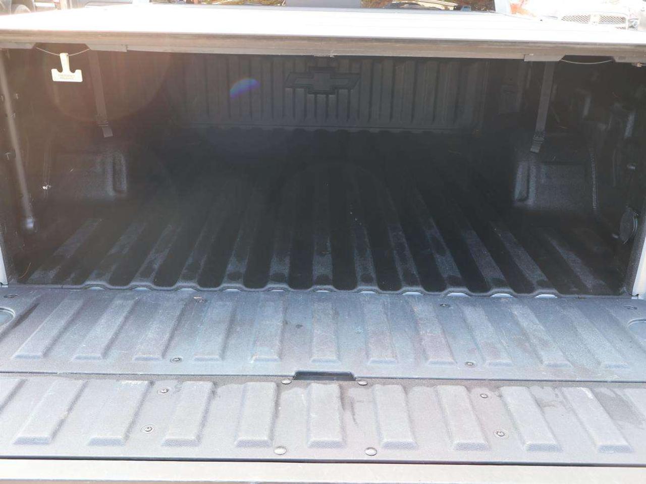 2025 Chevrolet Silverado 1500 Crew Cab Standard Photo