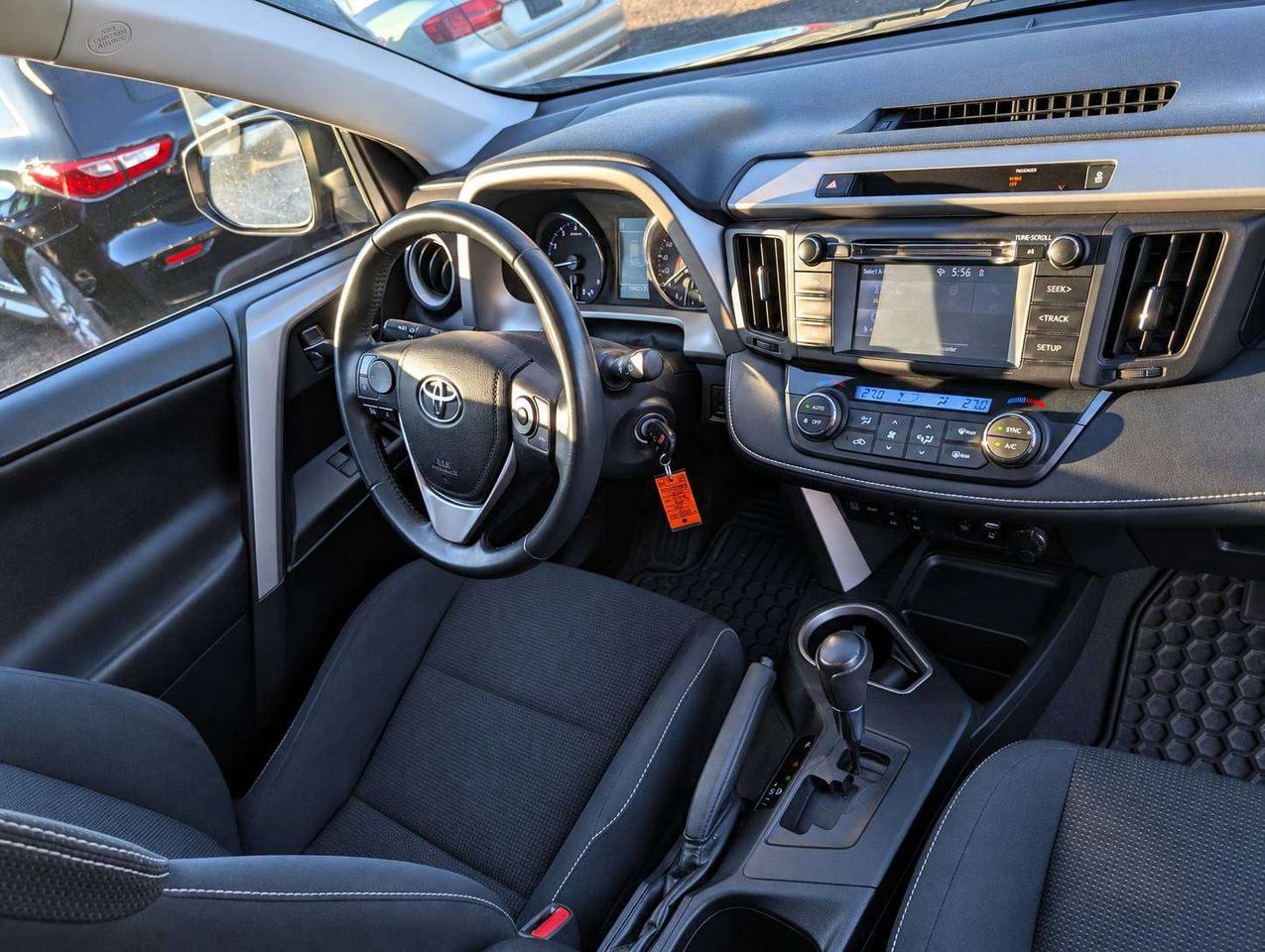2016 Toyota RAV4 XLE (One Owner, No Accidents) Photo