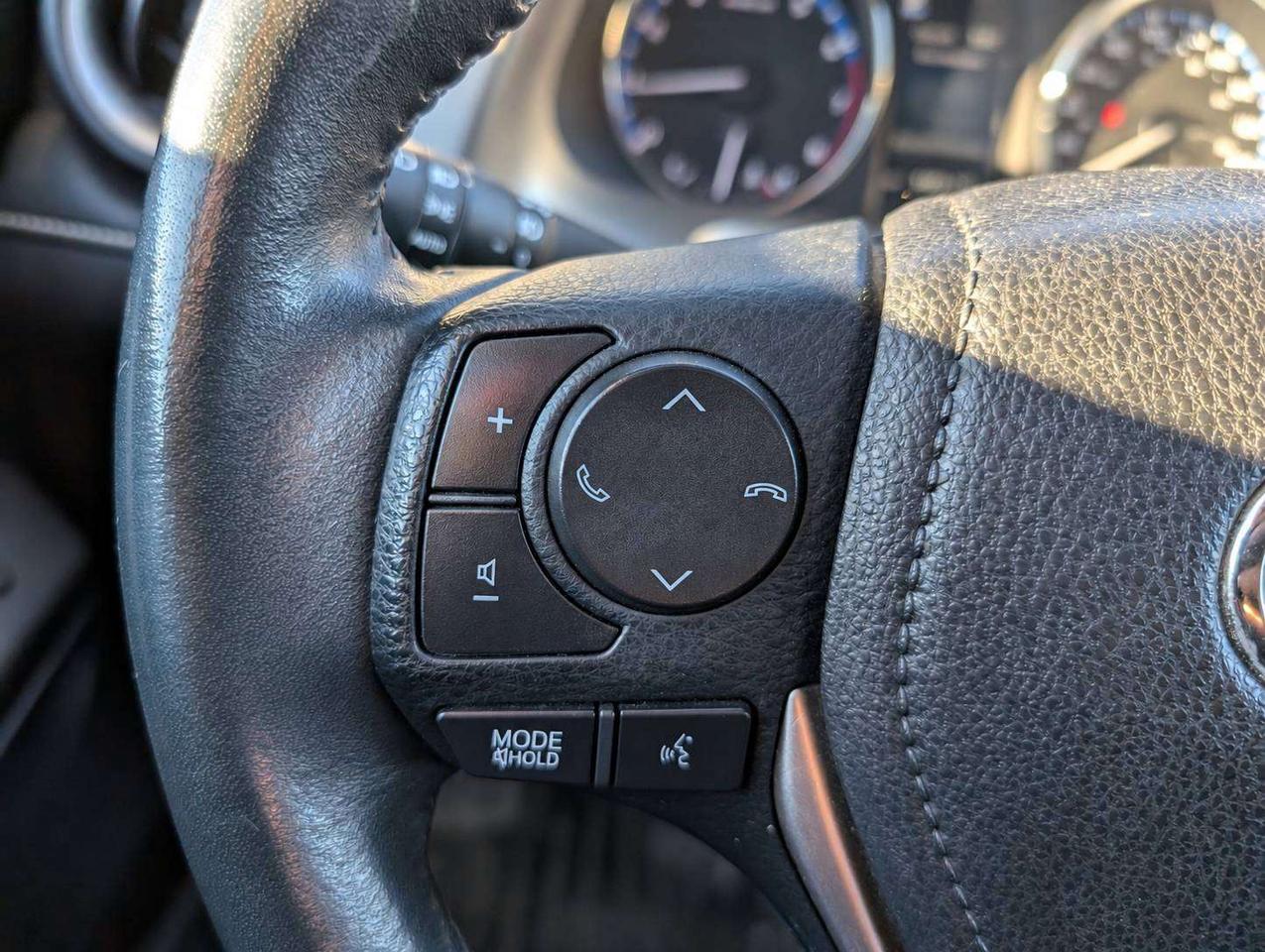 2016 Toyota RAV4 XLE (One Owner, No Accidents) Photo