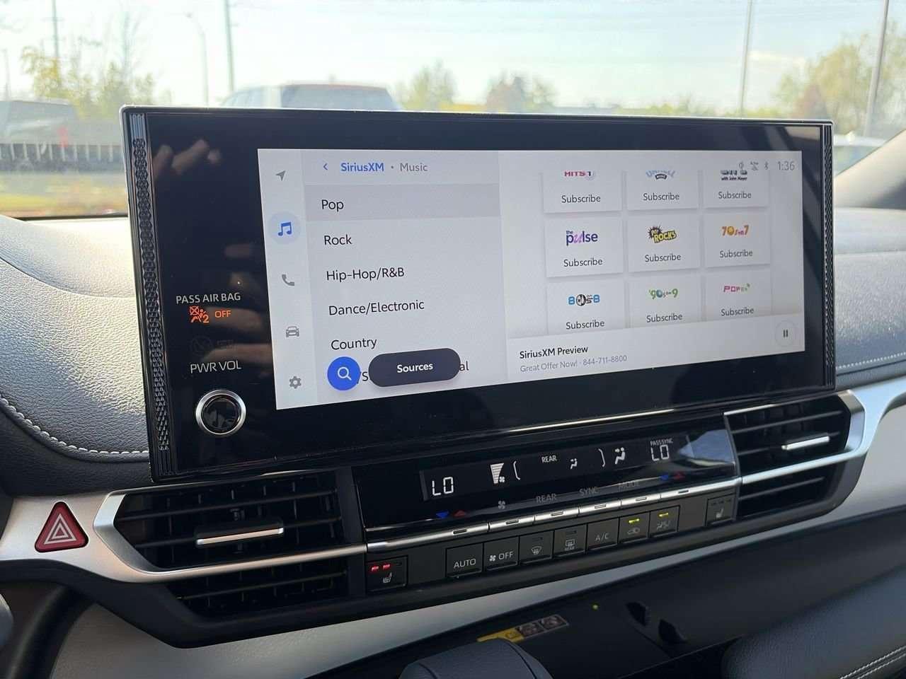 2026 Toyota Sienna Sienna XSE AWD 7-Pass FINANCED PRICE ADVERTISED   TWO-TONE SOFTEX SEATS   SUNROOF   WIRELESS CARPLAY/ANDROID AUTO Photo