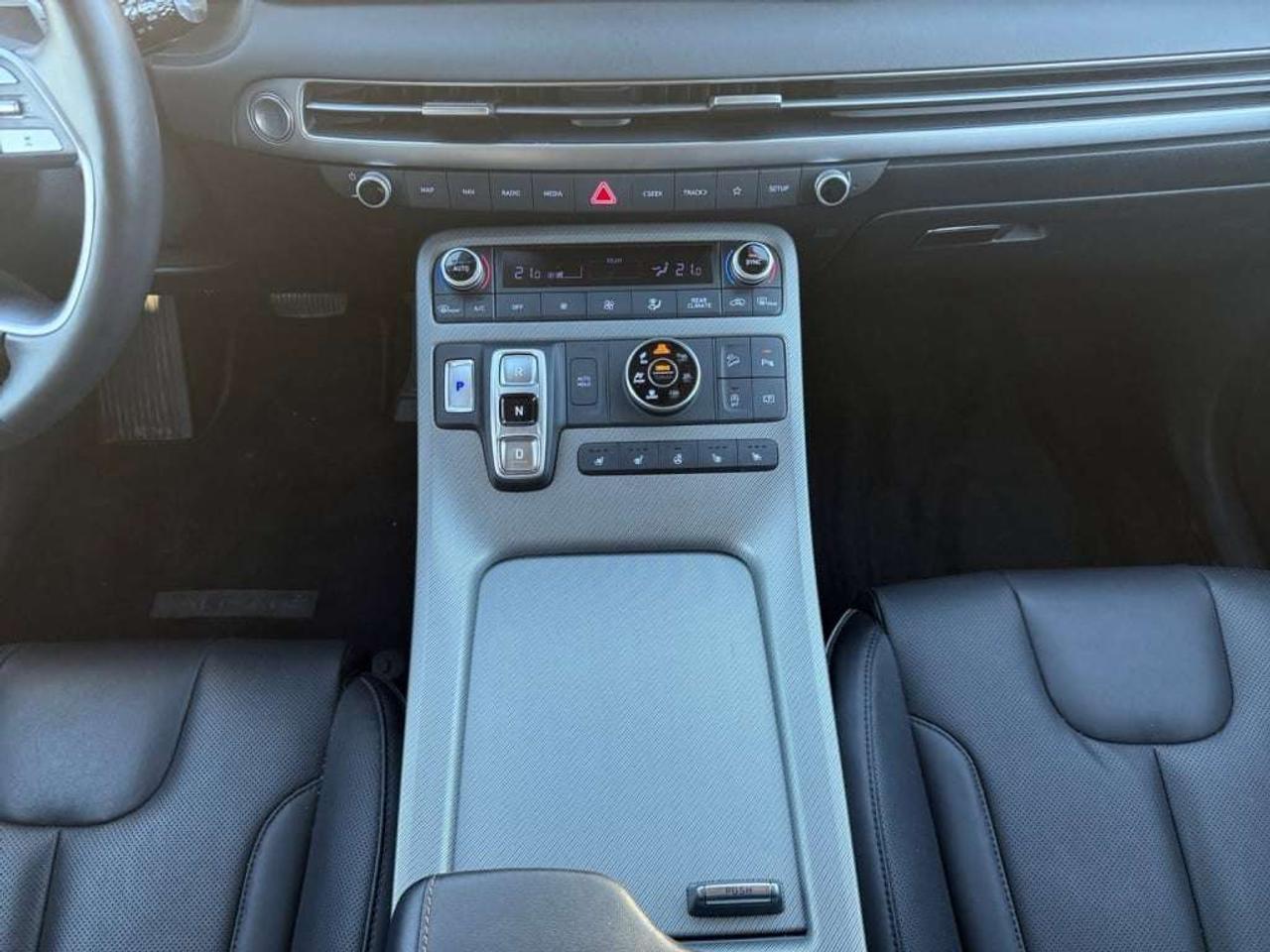 2024 Hyundai PALISADE Urban AWD Photo