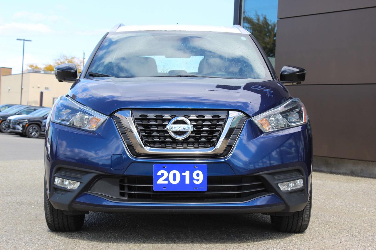 2019 Nissan Kicks SR Photo1