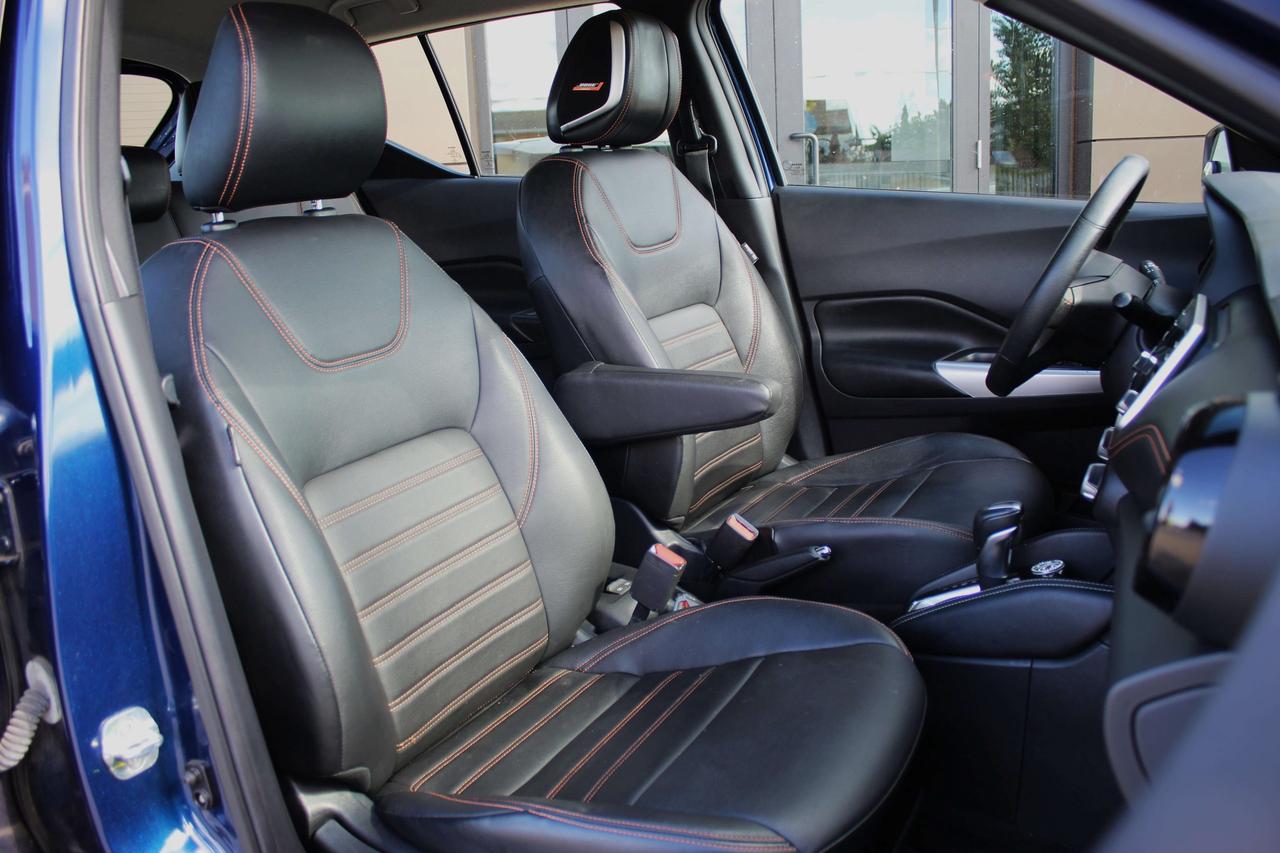 2019 Nissan Kicks SR Photo