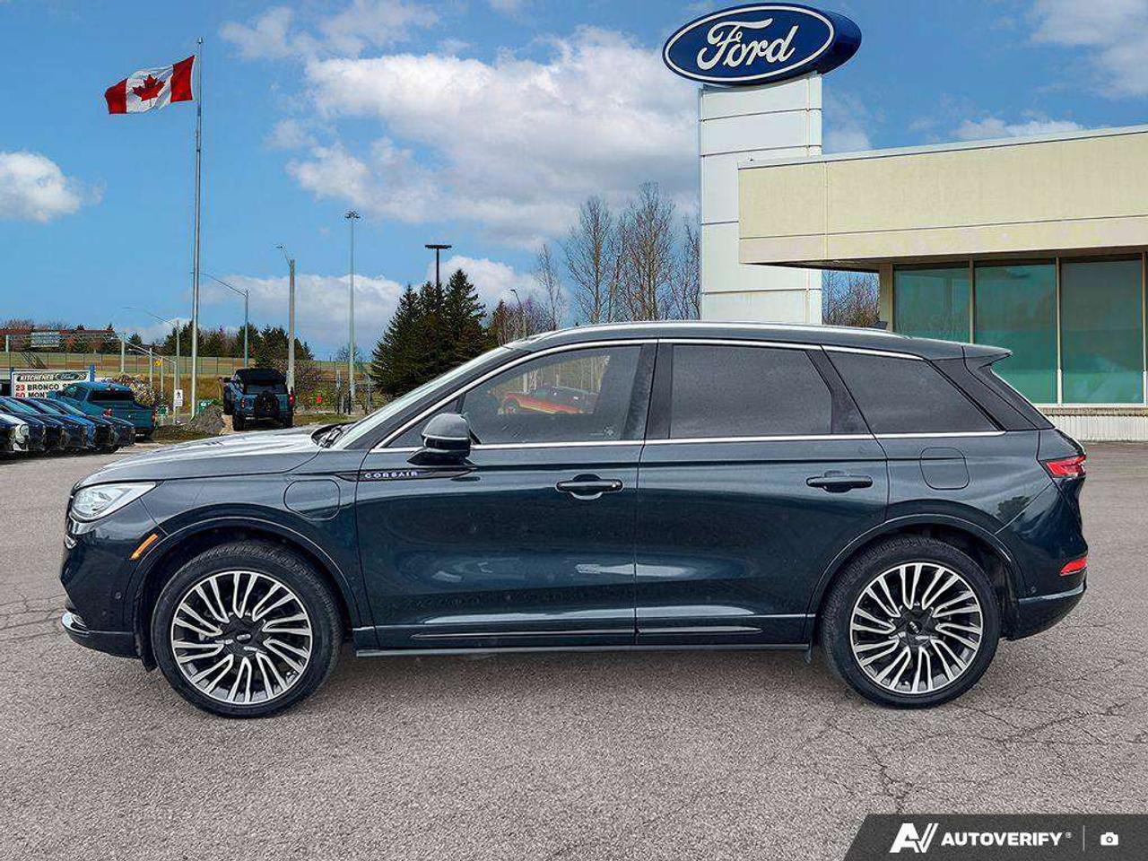 2022 Lincoln Corsair Grand Touring   HYBRID   LTHR   MASSAGE SEATS Photo3