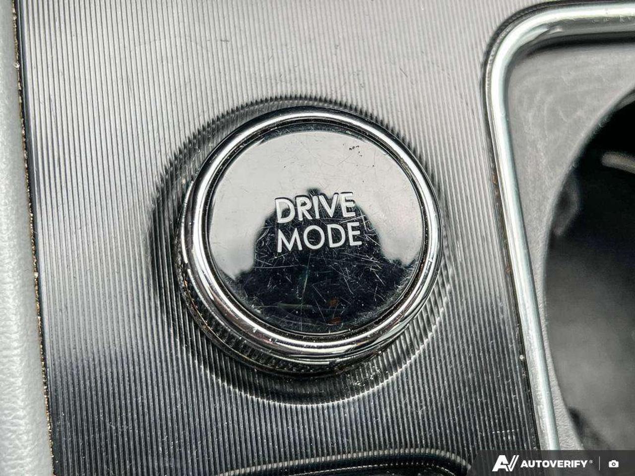 2022 Lincoln Corsair Grand Touring   HYBRID   LTHR   MASSAGE SEATS Photo