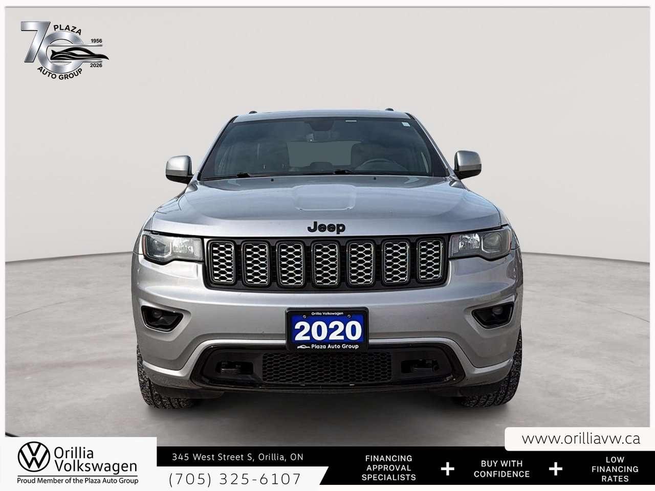 2020 Jeep Grand Cherokee Altitude 4x4   Trailer Tow Group   Power Sunroof / Photo