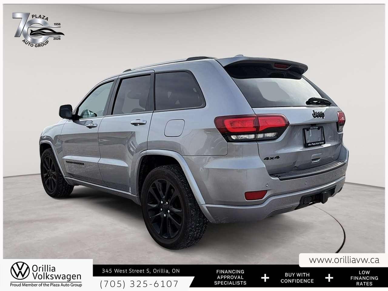 2020 Jeep Grand Cherokee Altitude 4x4   Trailer Tow Group   Power Sunroof / Photo