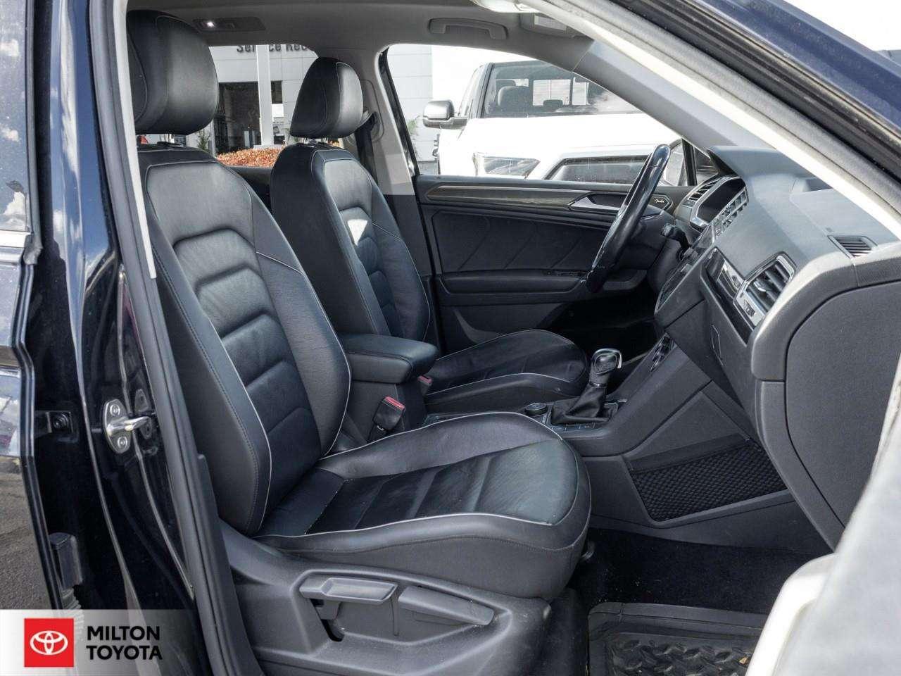 2018 Volkswagen Tiguan LEATHER PANORAMIC SUNROOF HEATED STEERING FENDER AUDIO NEW REAR BRAKE PADS ONE OWNER Highline Photo