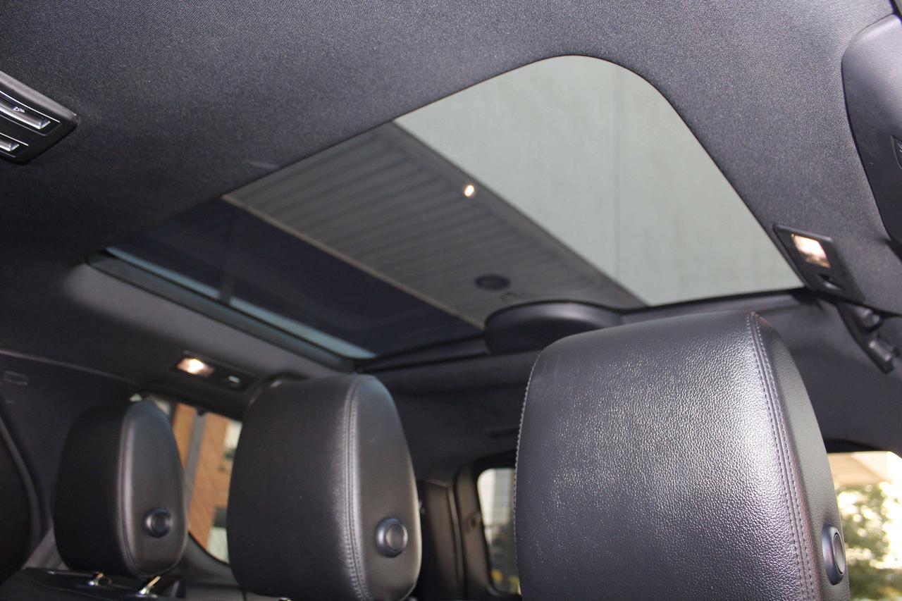 2018 Land Rover Discovery HSE - "7 PASSENGERS" - "3.0L DIESEL" Photo