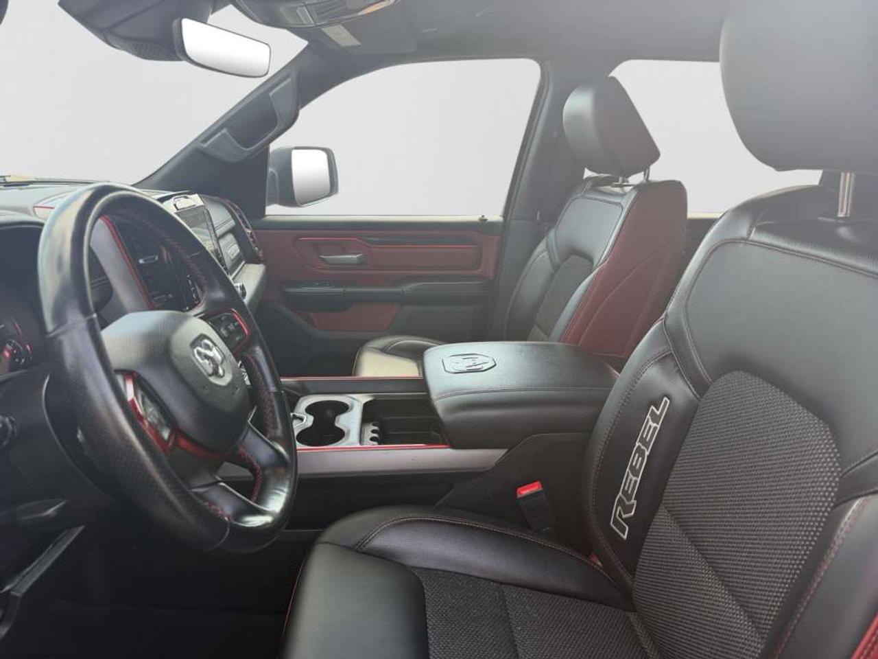 2022 RAM 1500 Rebel 4WD   5.7L HEMI V8! Photo