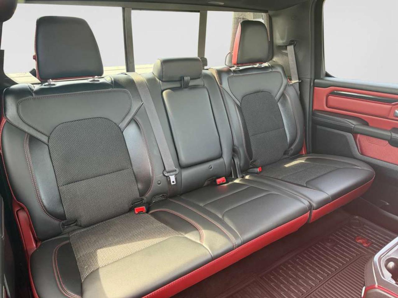 2022 RAM 1500 Rebel 4WD   5.7L HEMI V8! Photo