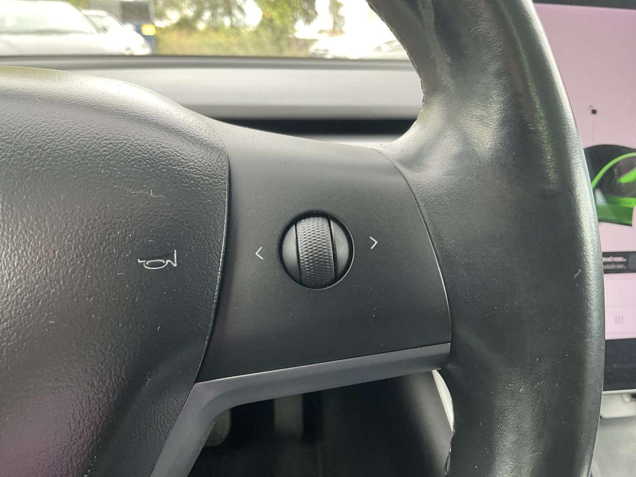 2019 Tesla Model 3 Long Range AWD LEATHER! NAV! CAMERAS! Photo