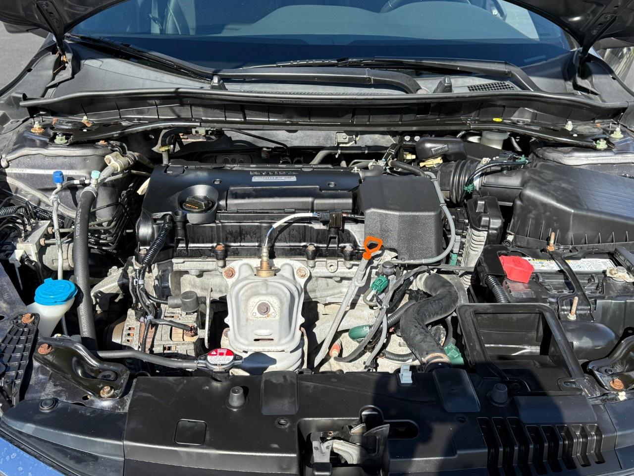2016 Honda Accord Sedan Sport CVT Photo