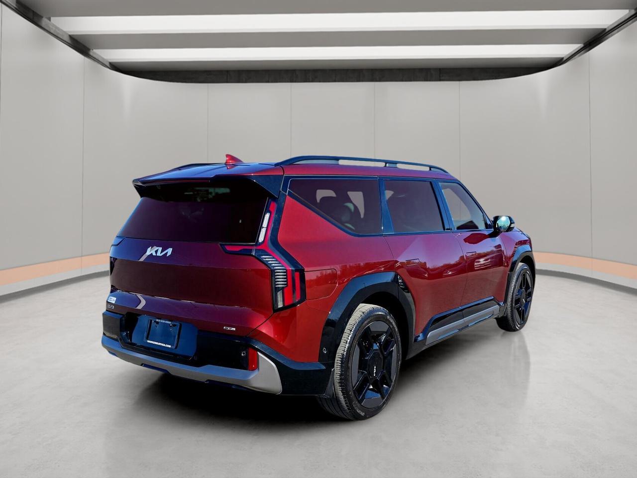 2025 Kia EV9 Land Traction Photo