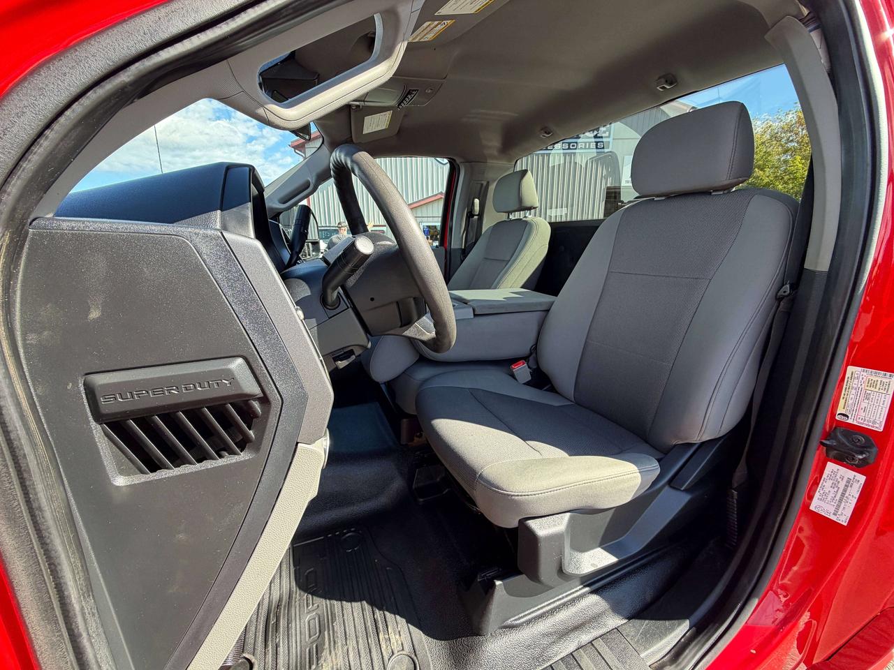 2020 Ford F-250 XLT Photo