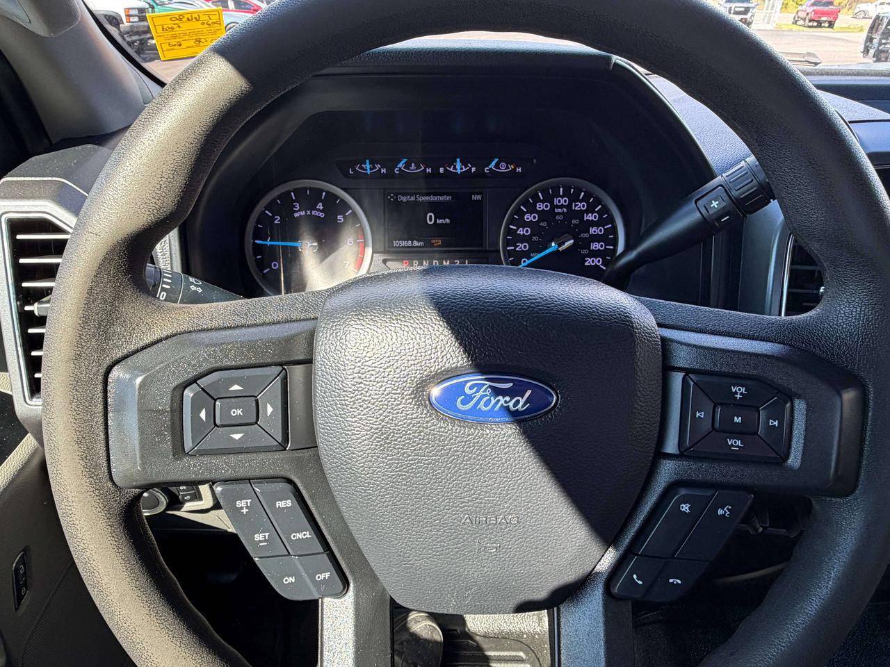 2020 Ford F-250 XLT Photo