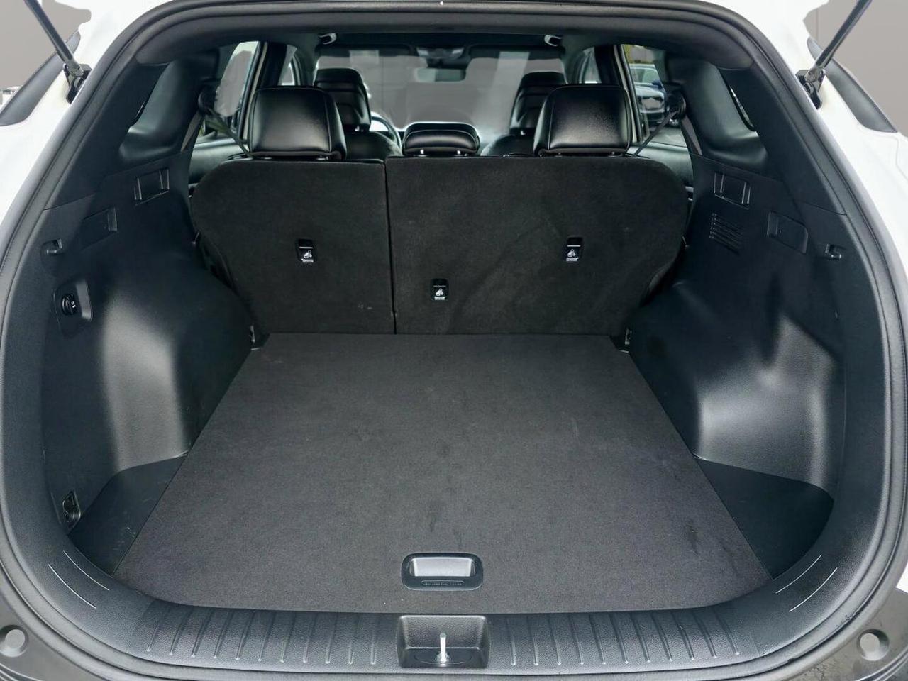 2026 Kia Sportage X-Line TI Photo