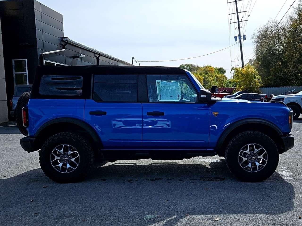2023 Ford Bronco BADLANDS   MANUAL!   HEATHER LEATHER Photo4