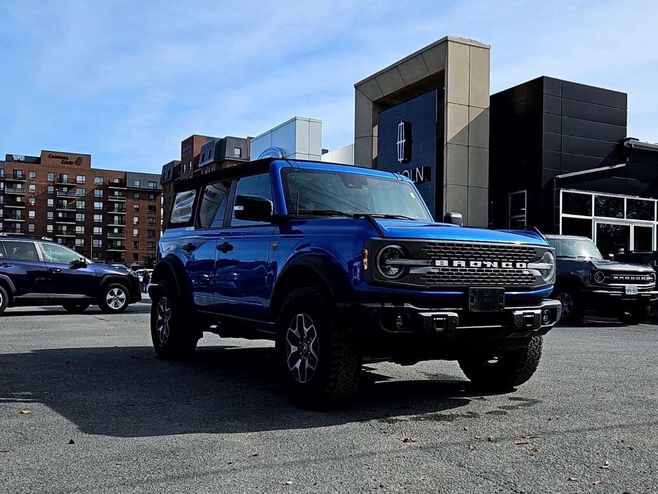 2023 Ford Bronco BADLANDS   MANUAL!   HEATHER LEATHER Photo3