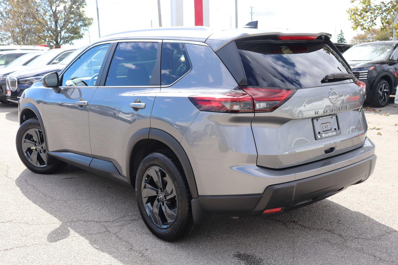 2024 Nissan Rogue SV AWD   SUNROOF   REMOTE STARTER   HEATED SEATS Photo