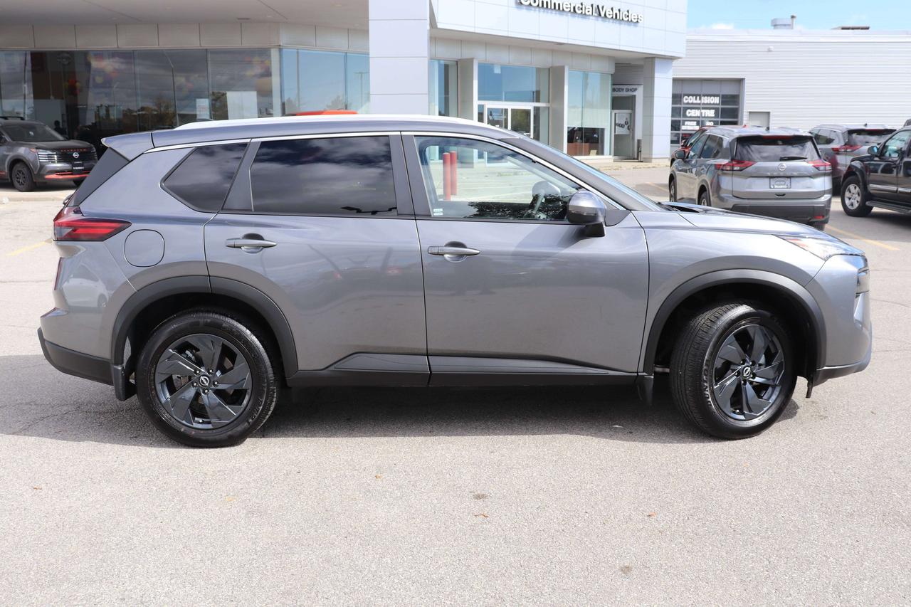 2024 Nissan Rogue SV AWD   SUNROOF   REMOTE STARTER   HEATED SEATS Photo