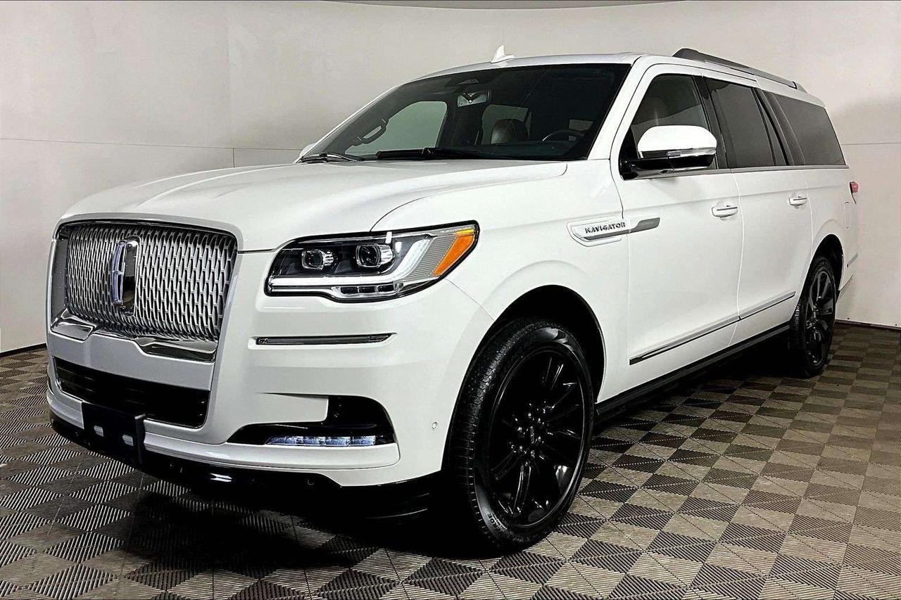 2024 Lincoln Navigator Reserve 4x4 Photo0