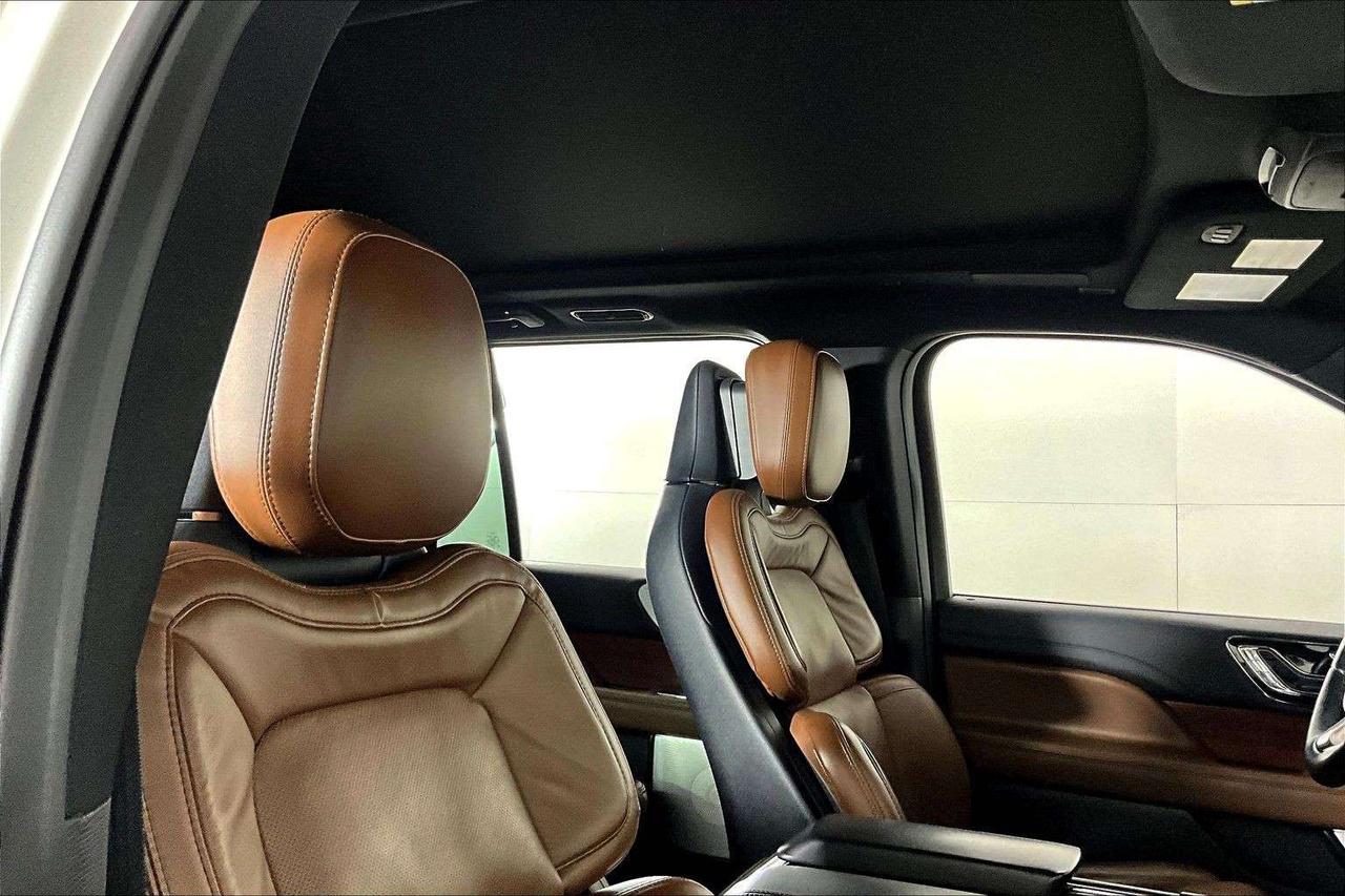 2024 Lincoln Navigator Reserve 4x4 Photo