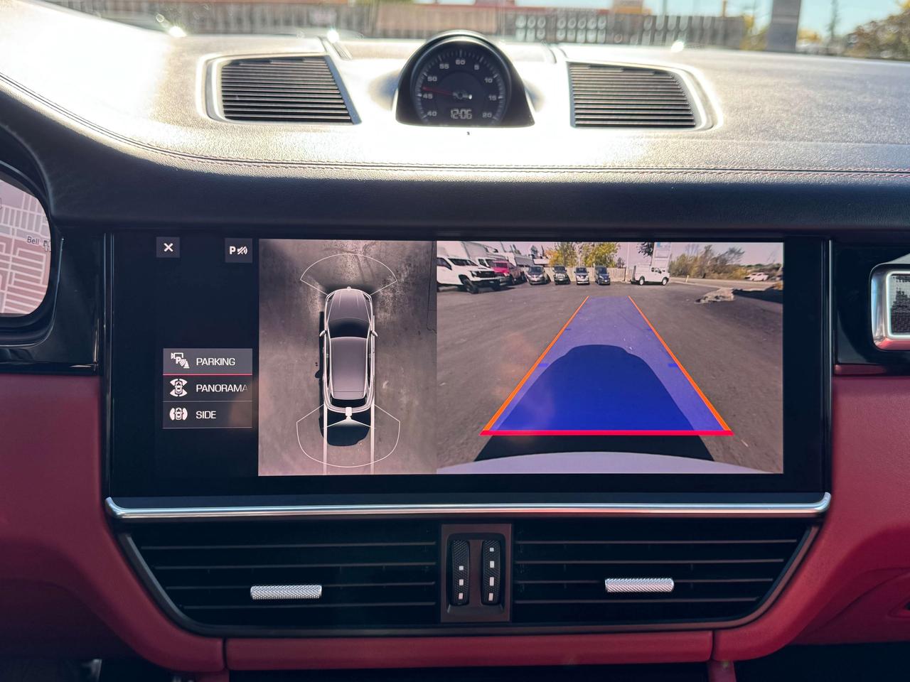 2021 Porsche Cayenne GTS Photo