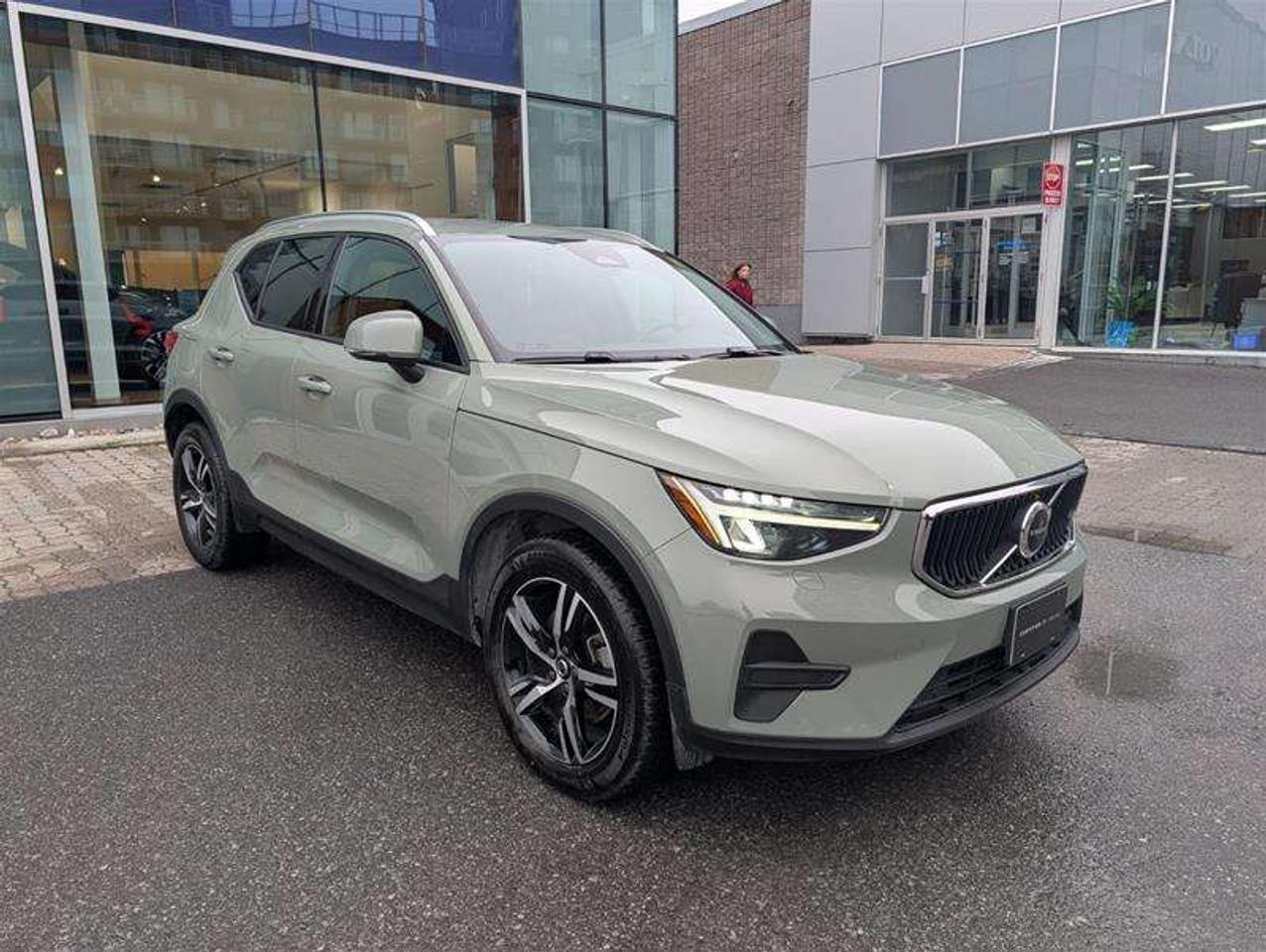 2023 Volvo XC40 B4 Core   AWD   Climate   Sage Green   Clean Photo