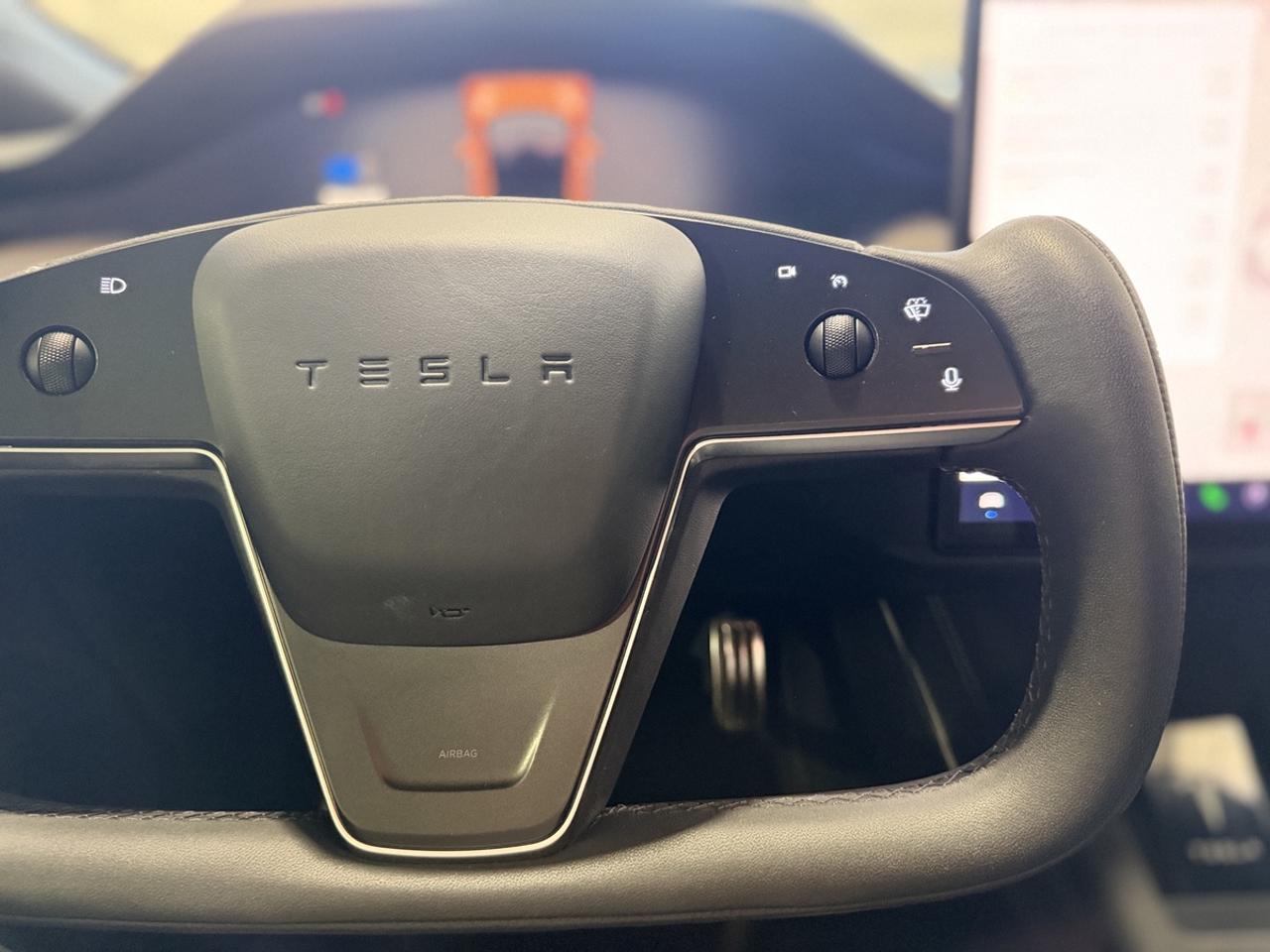 2022 Tesla Model S Long Range Photo
