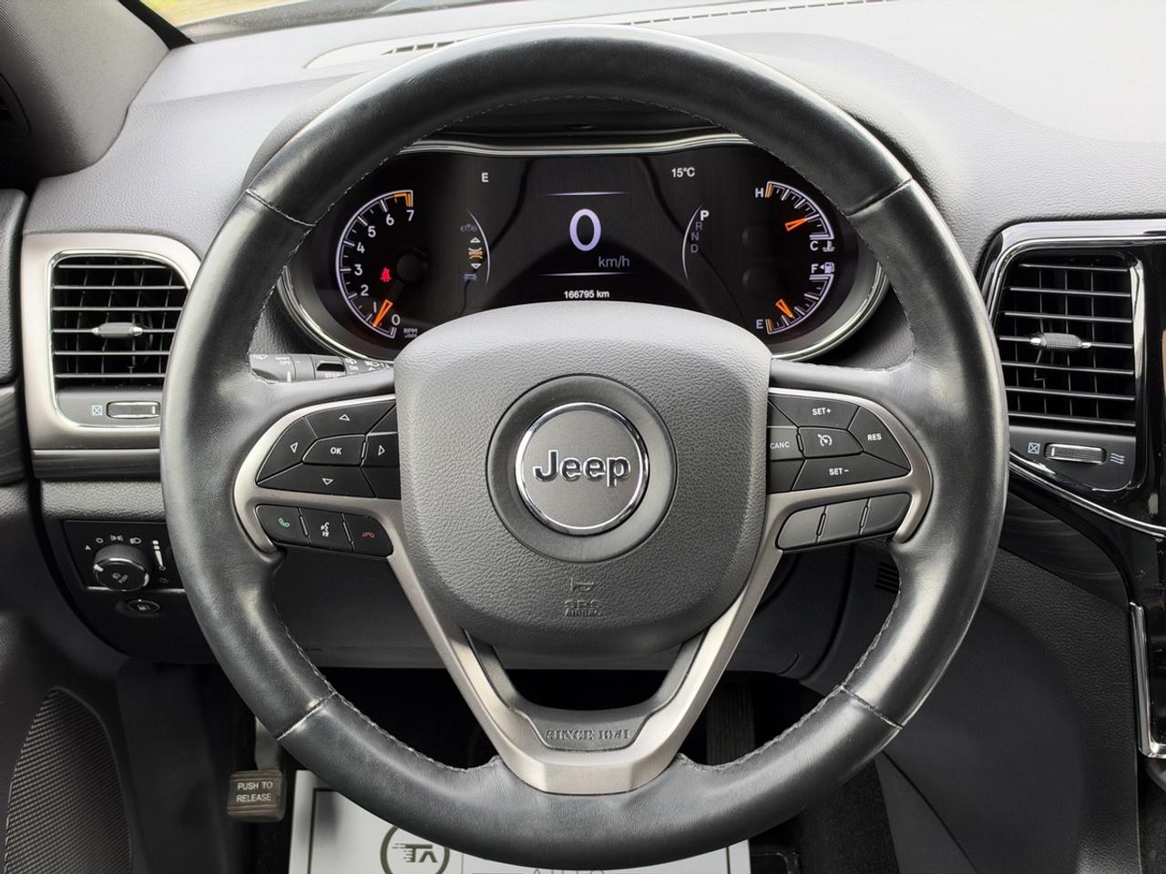 2019 Jeep Grand Cherokee Leredo/NAV/AWD Photo