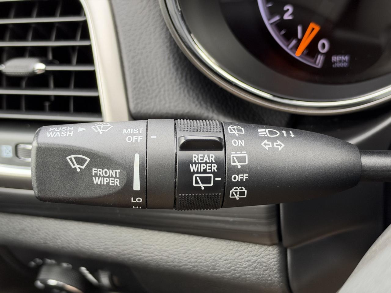 2019 Jeep Grand Cherokee Leredo/NAV/AWD Photo