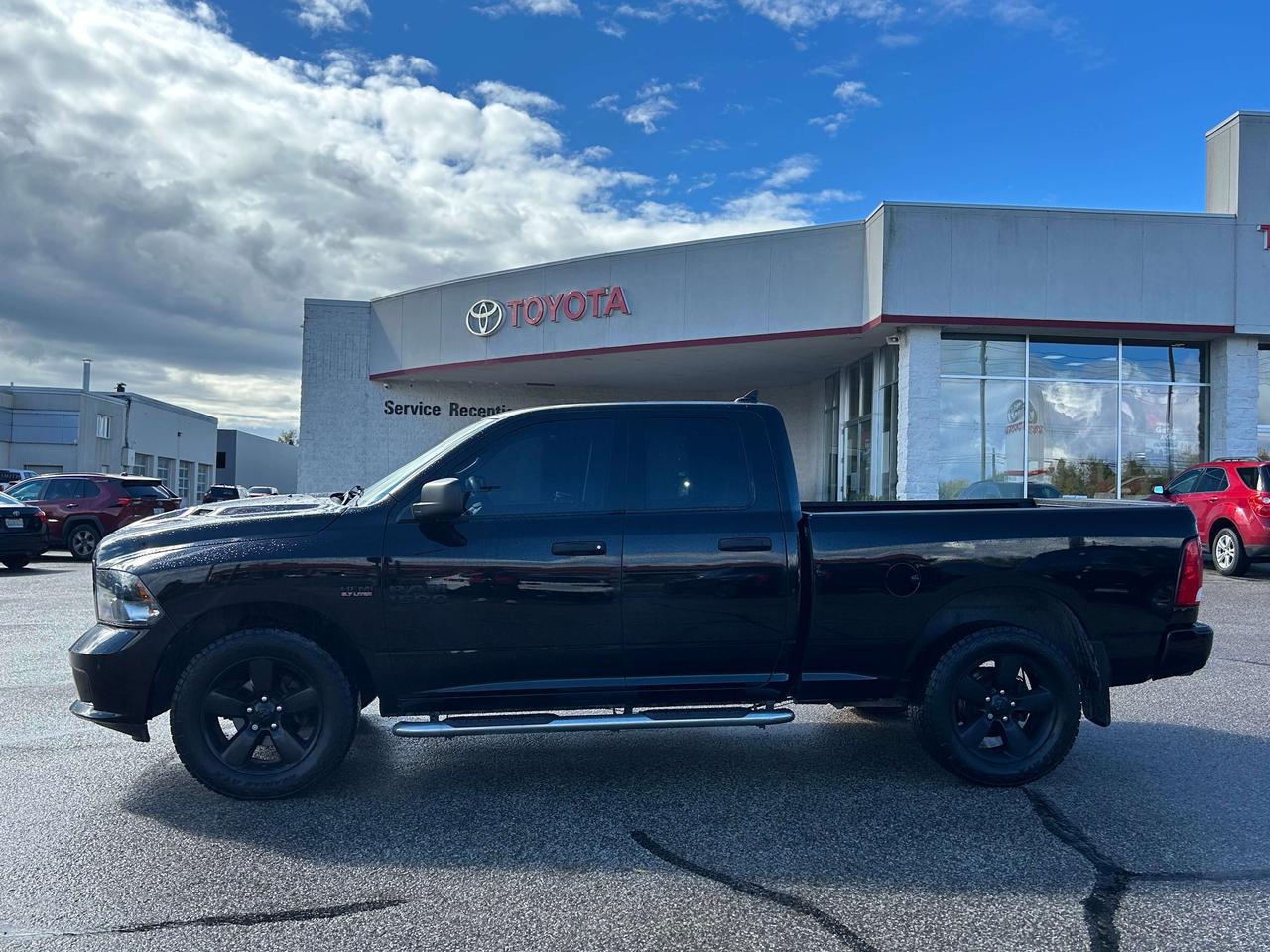 2019 RAM 1500 Express Photo5