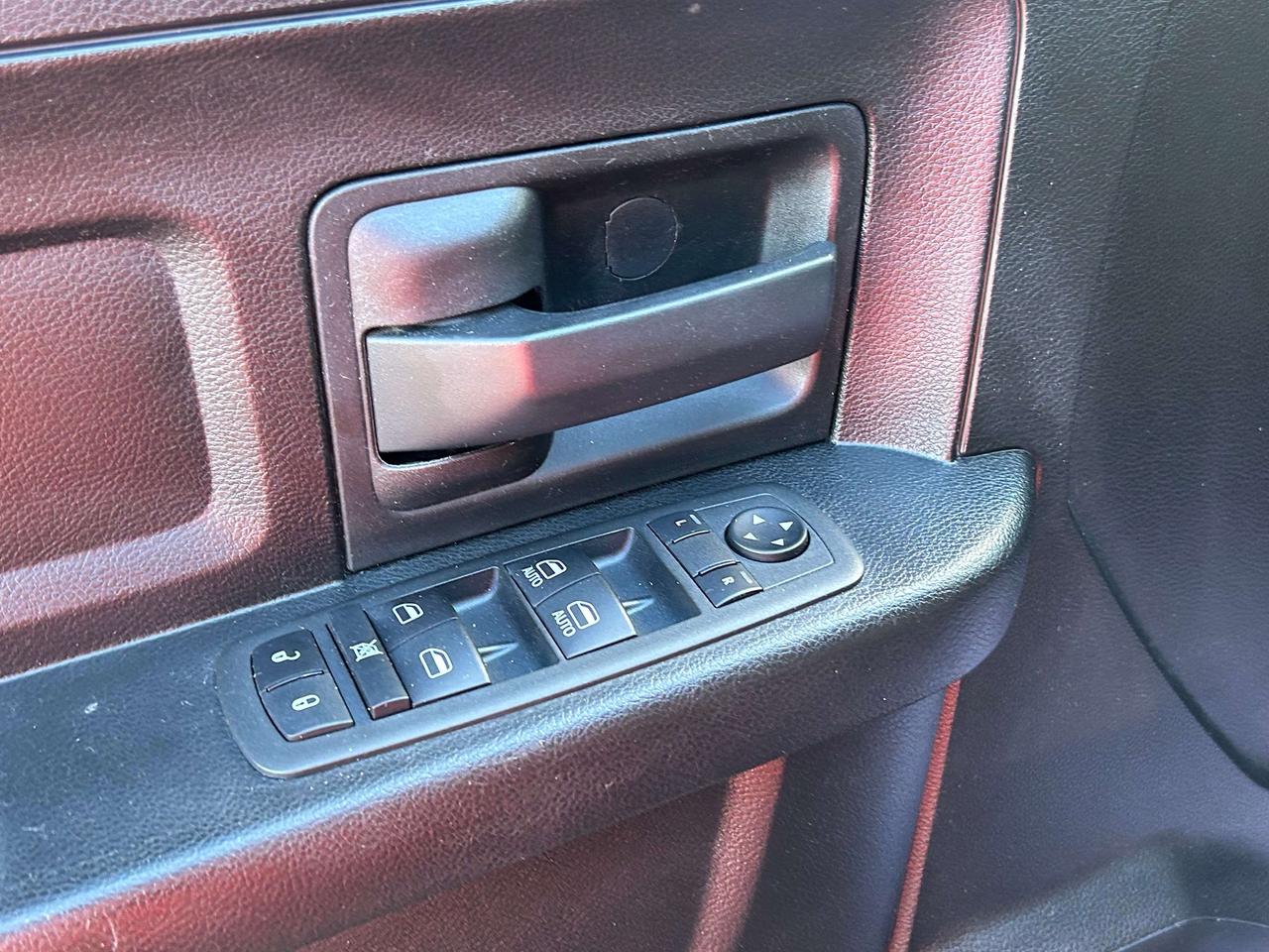 2019 RAM 1500 Express Photo