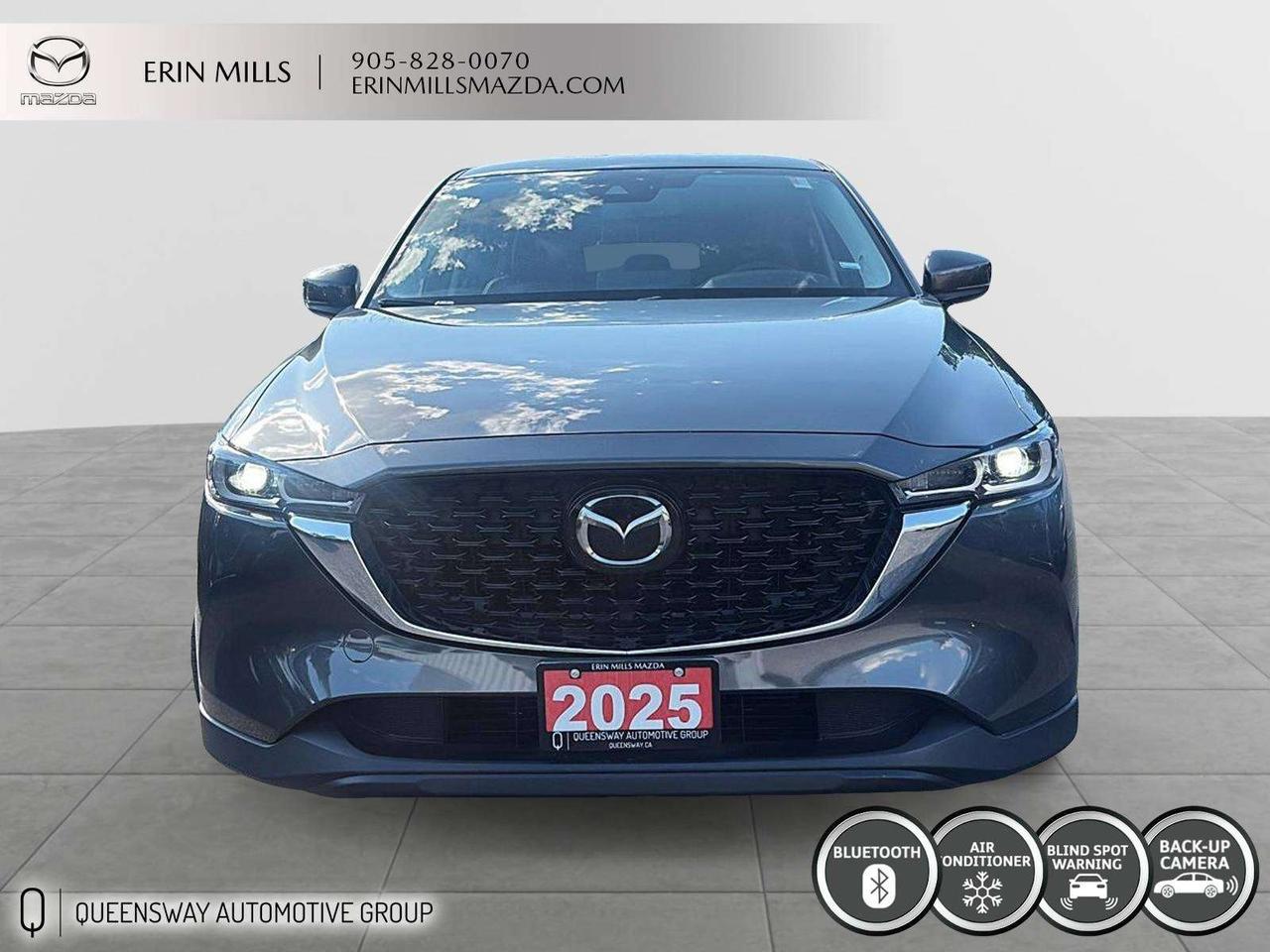 2025 Mazda CX-5 GS AWD // LOW KMS Photo1