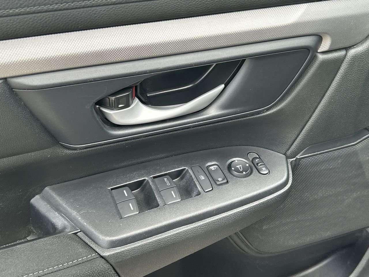 2022 Honda CR-V LX AWD  7-Inch Display Audio Photo