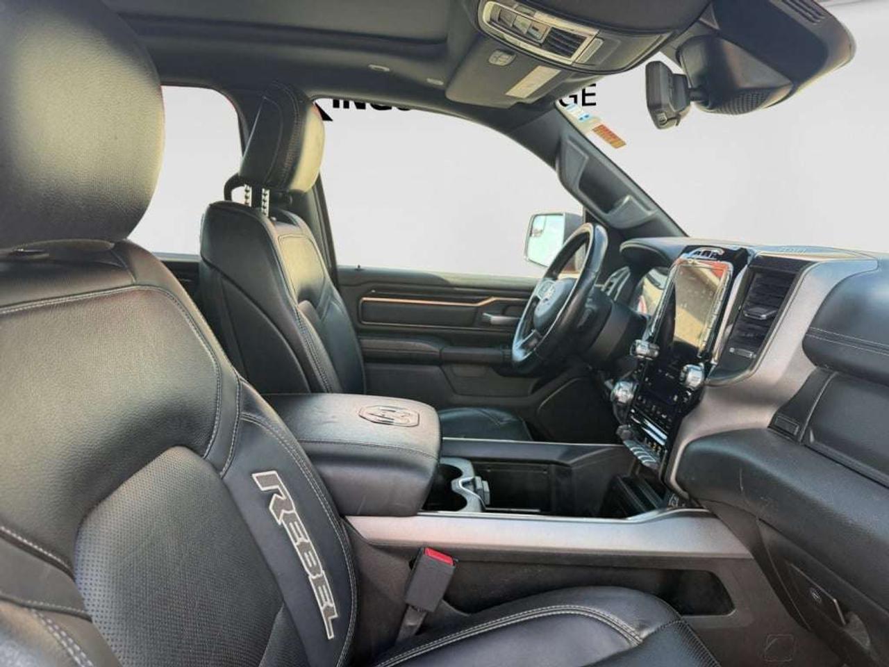 2021 RAM 1500 Rebel 4WD   5.7L HEMI V8! Photo