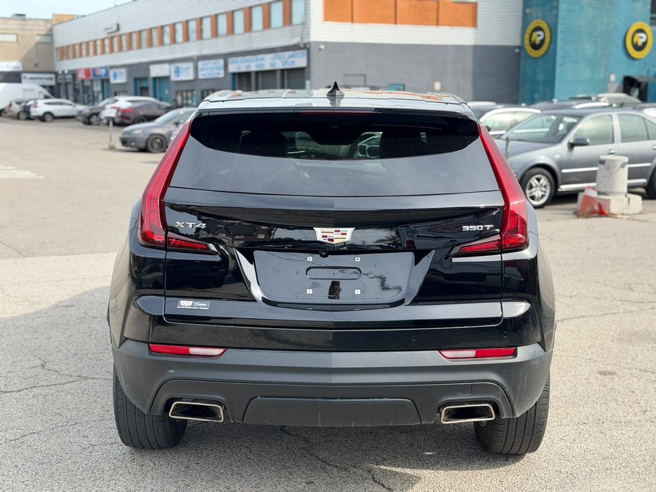 2021 Cadillac XT4 Luxury Photo4