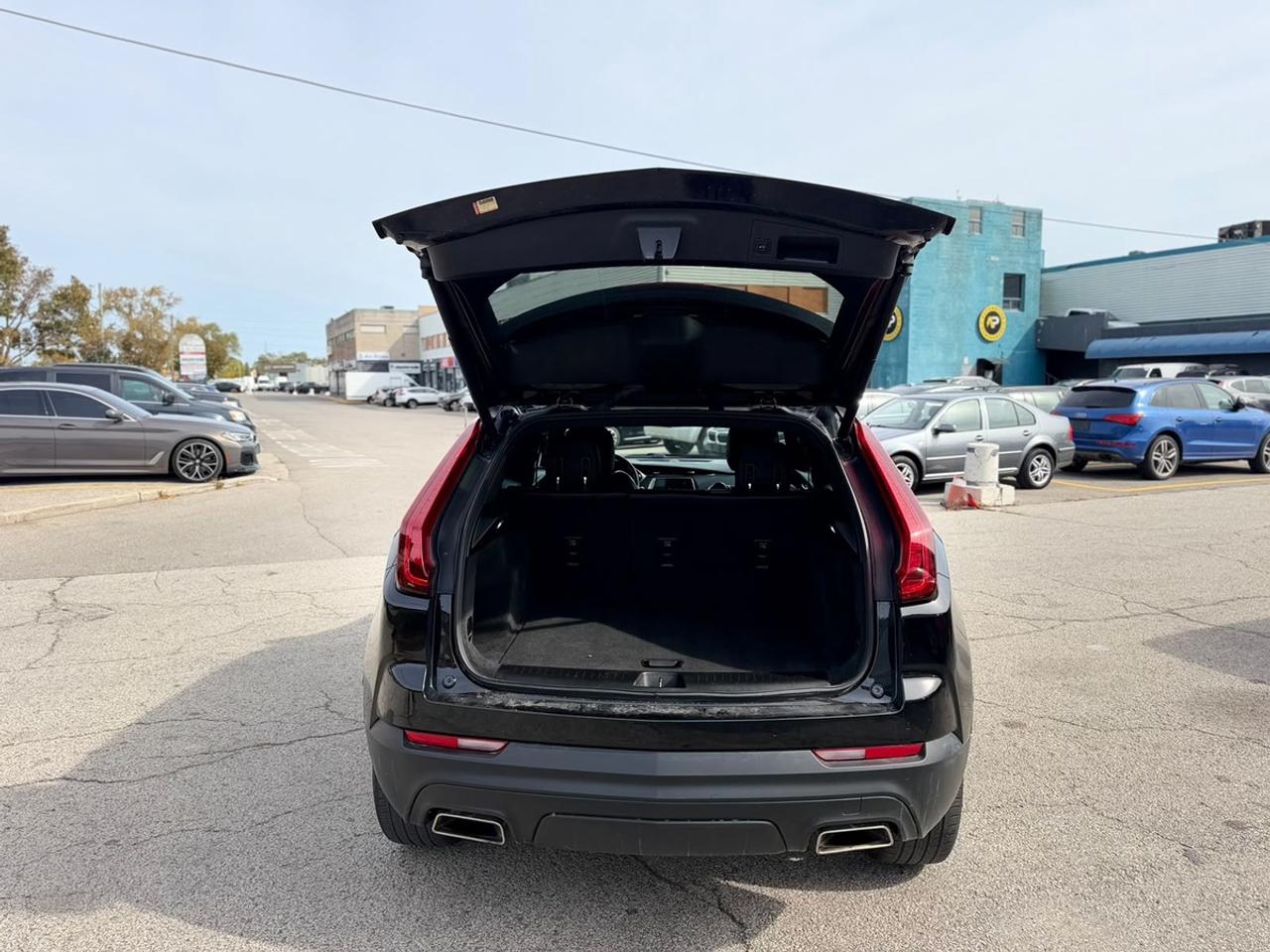 2021 Cadillac XT4 Luxury Photo