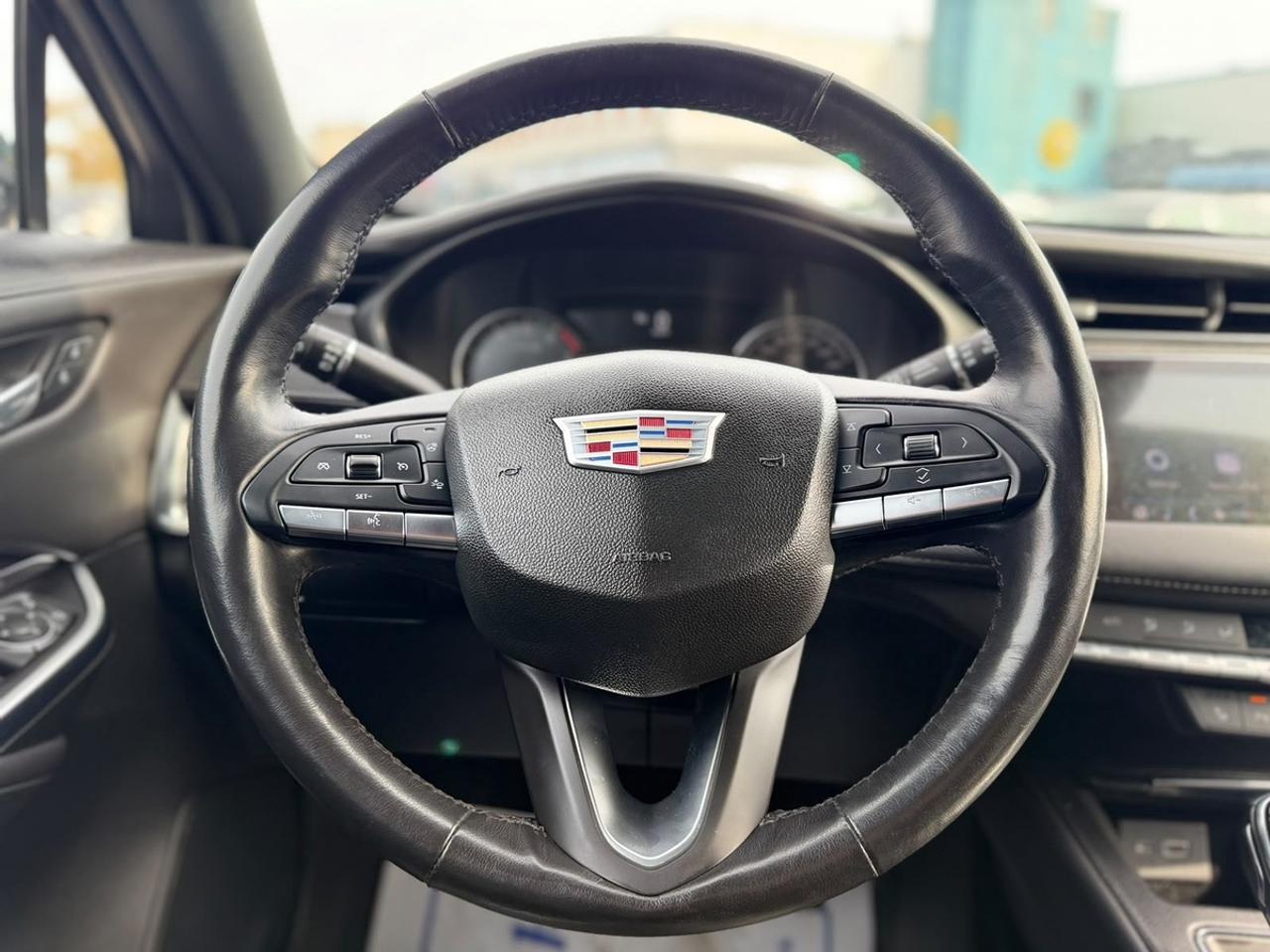 2021 Cadillac XT4 Luxury Photo