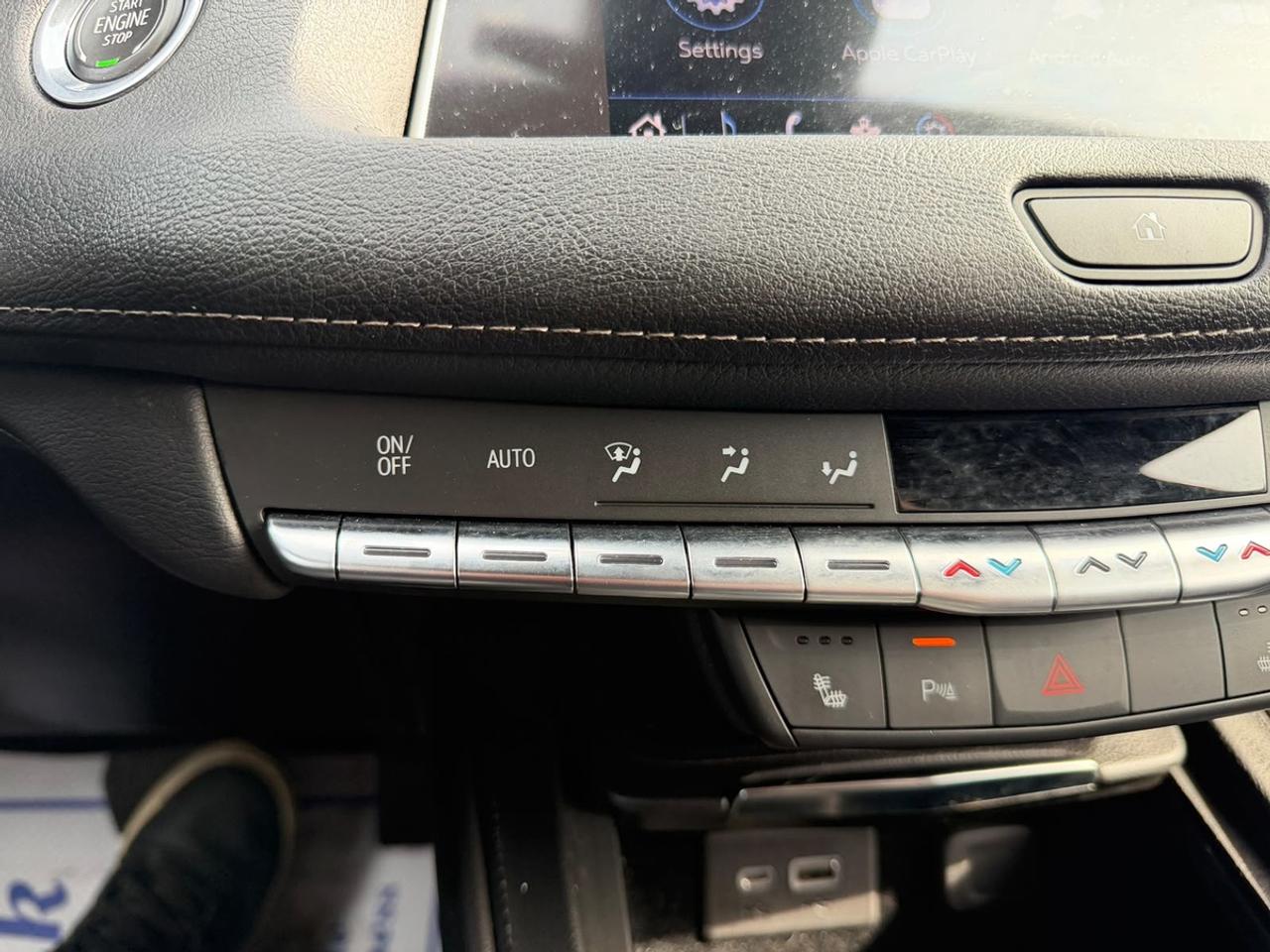 2021 Cadillac XT4 Luxury Photo