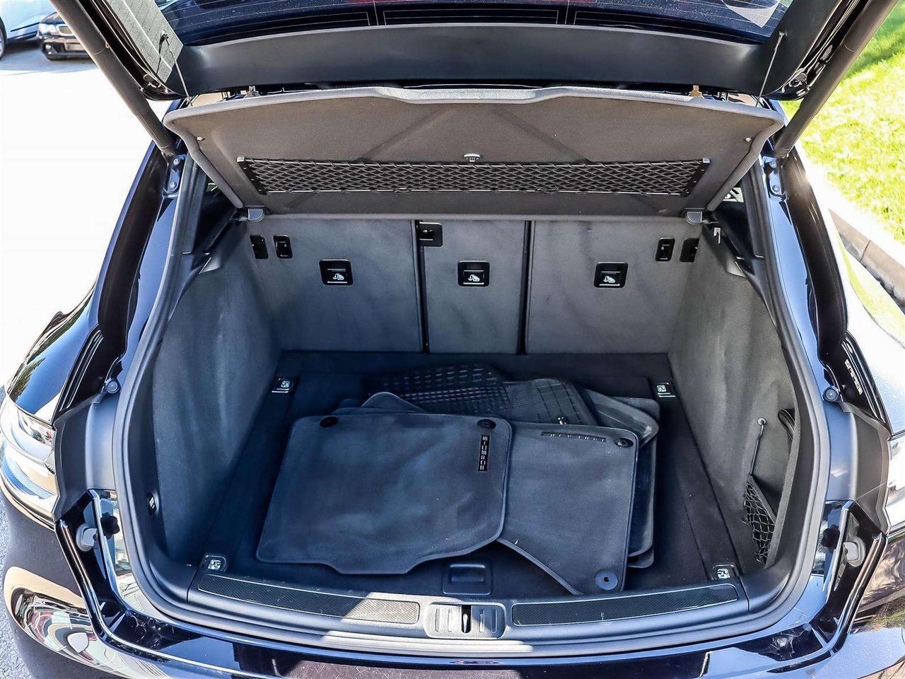 2020 Porsche Macan TURBO   BLACK ALLOYS   BOSE   BSW   PANO ROOF   NA Photo